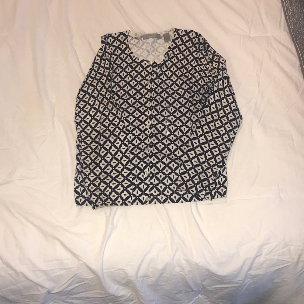 Women’s Sweater Top.